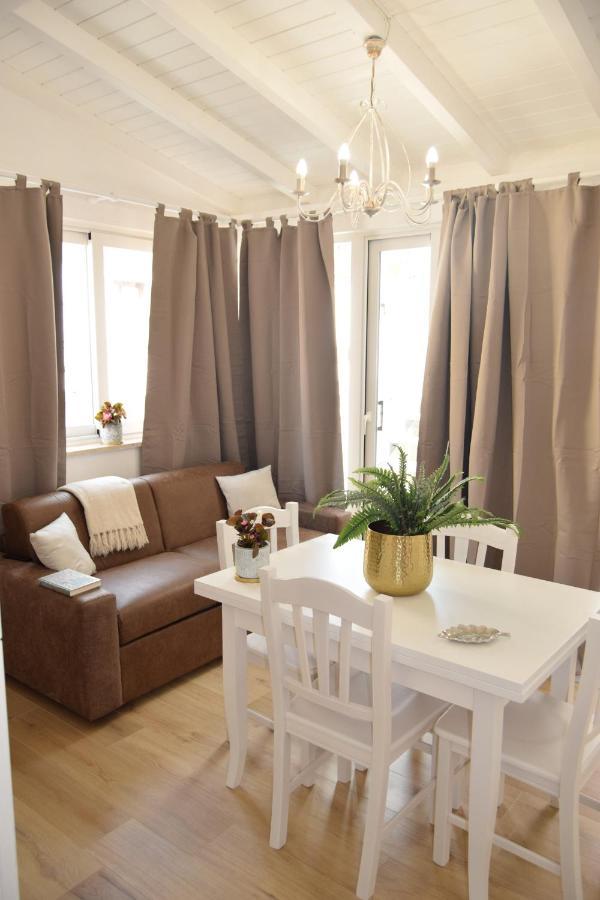 Apartmán Caporama Terrasini Exteriér fotografie