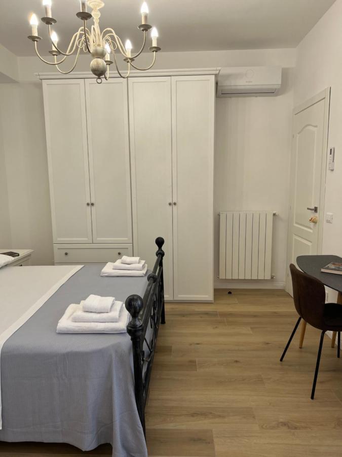 Apartmán Caporama Terrasini Exteriér fotografie