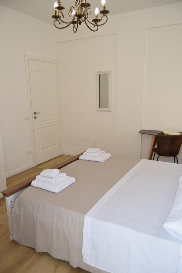 Apartmán Caporama Terrasini Exteriér fotografie