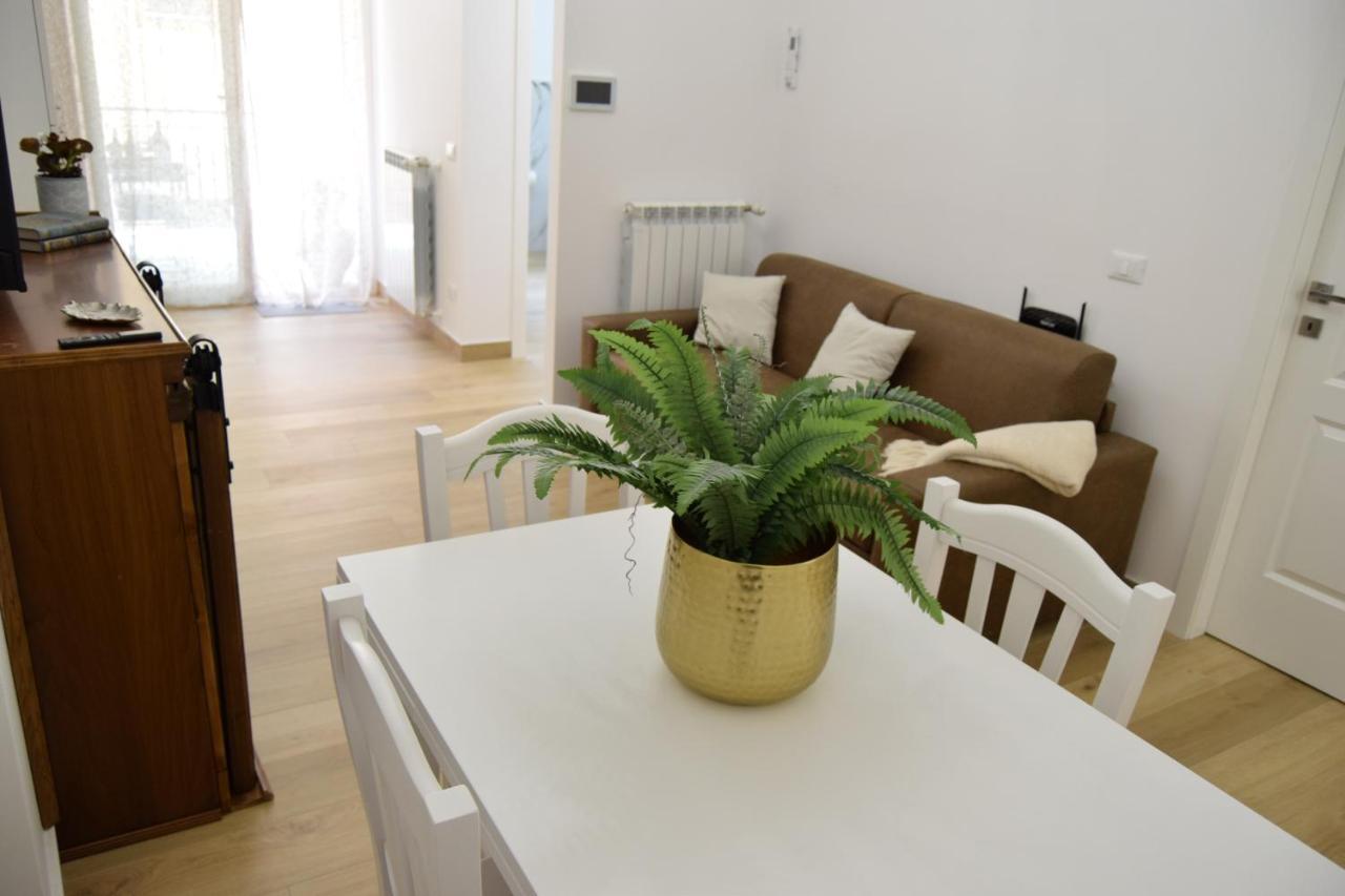 Apartmán Caporama Terrasini Exteriér fotografie
